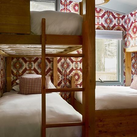 Bluebird Cady Hill Lodge Стоу Екстер'єр фото
