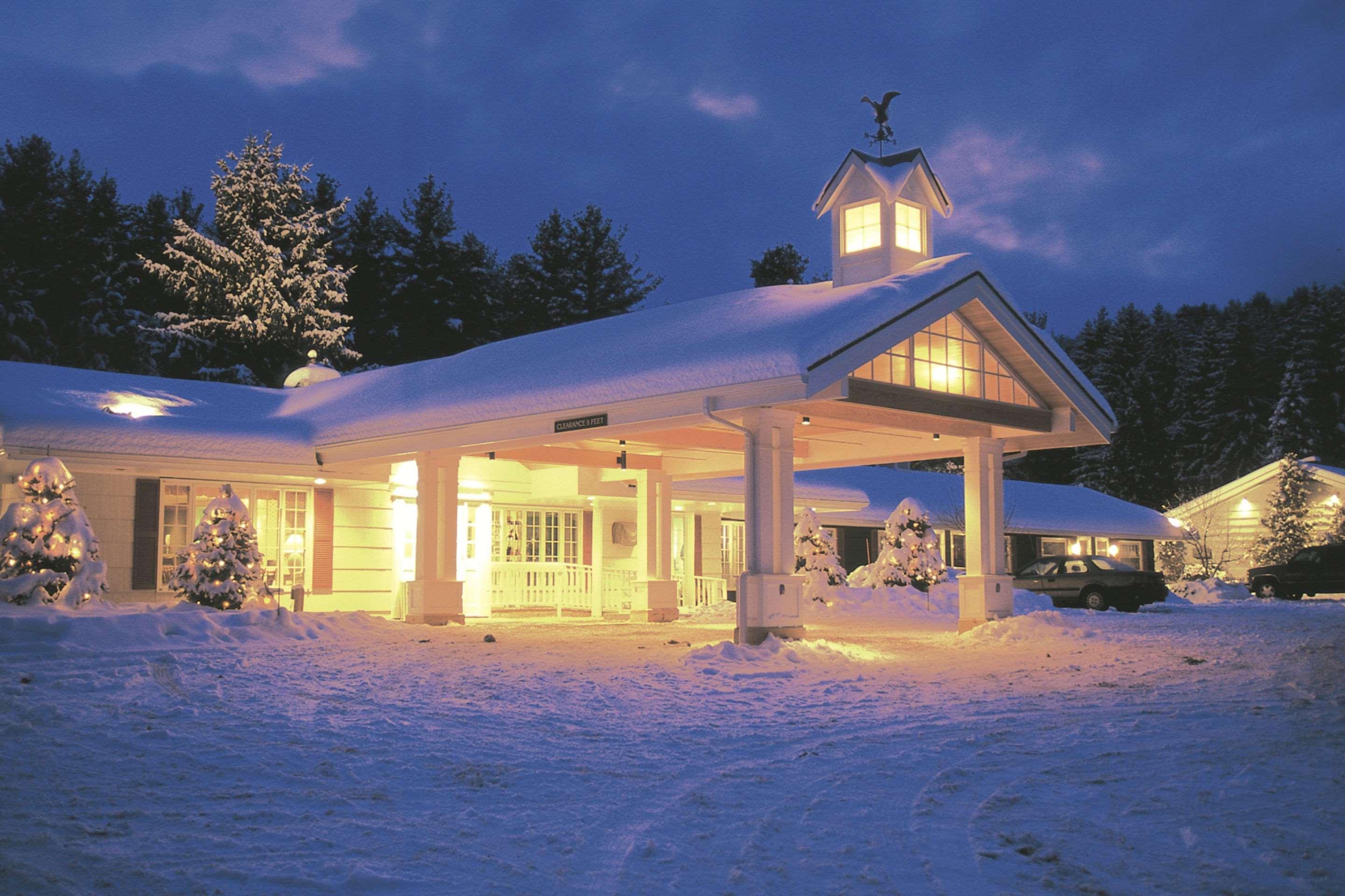 Bluebird Cady Hill Lodge Стоу Екстер'єр фото