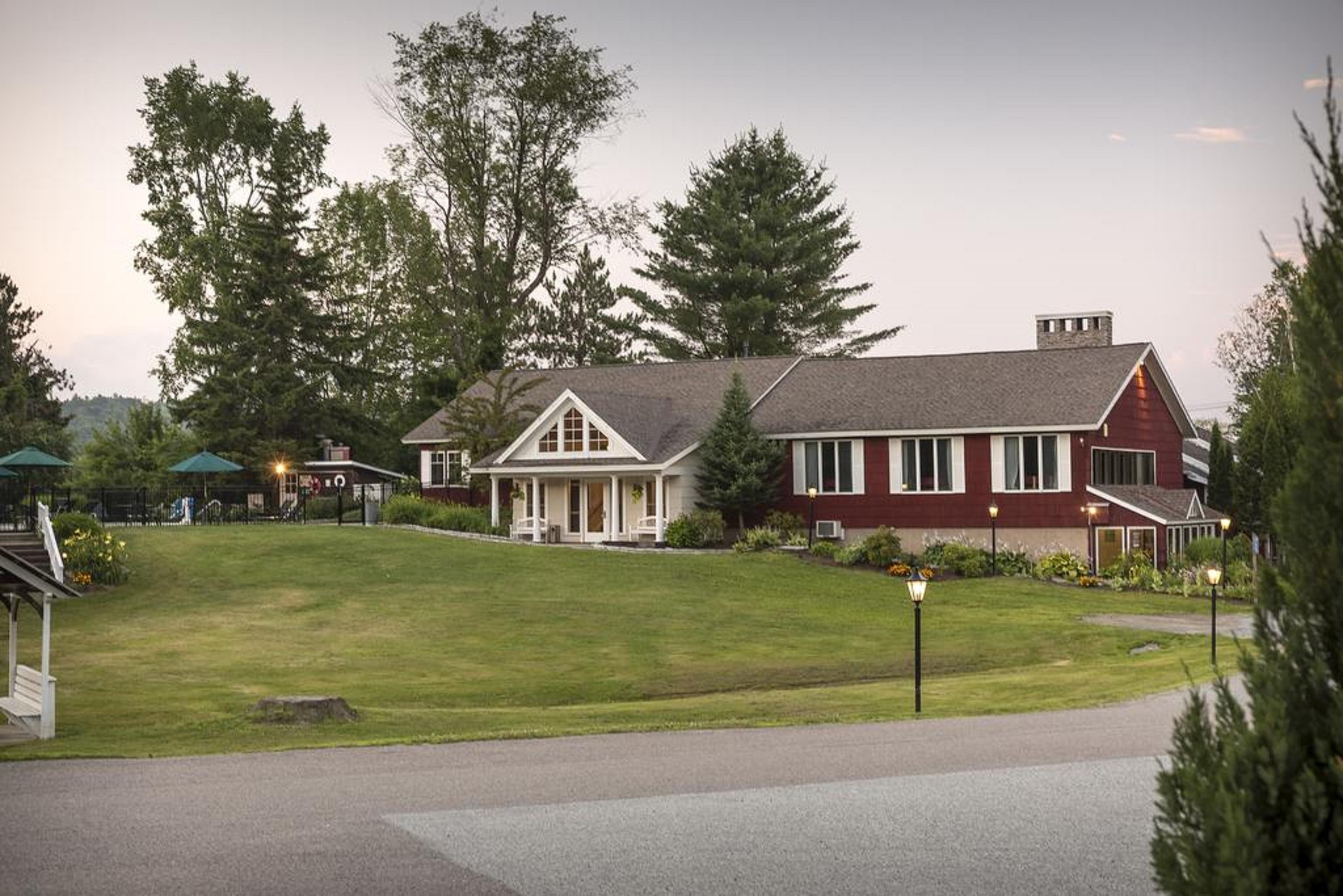 Bluebird Cady Hill Lodge Стоу Екстер'єр фото