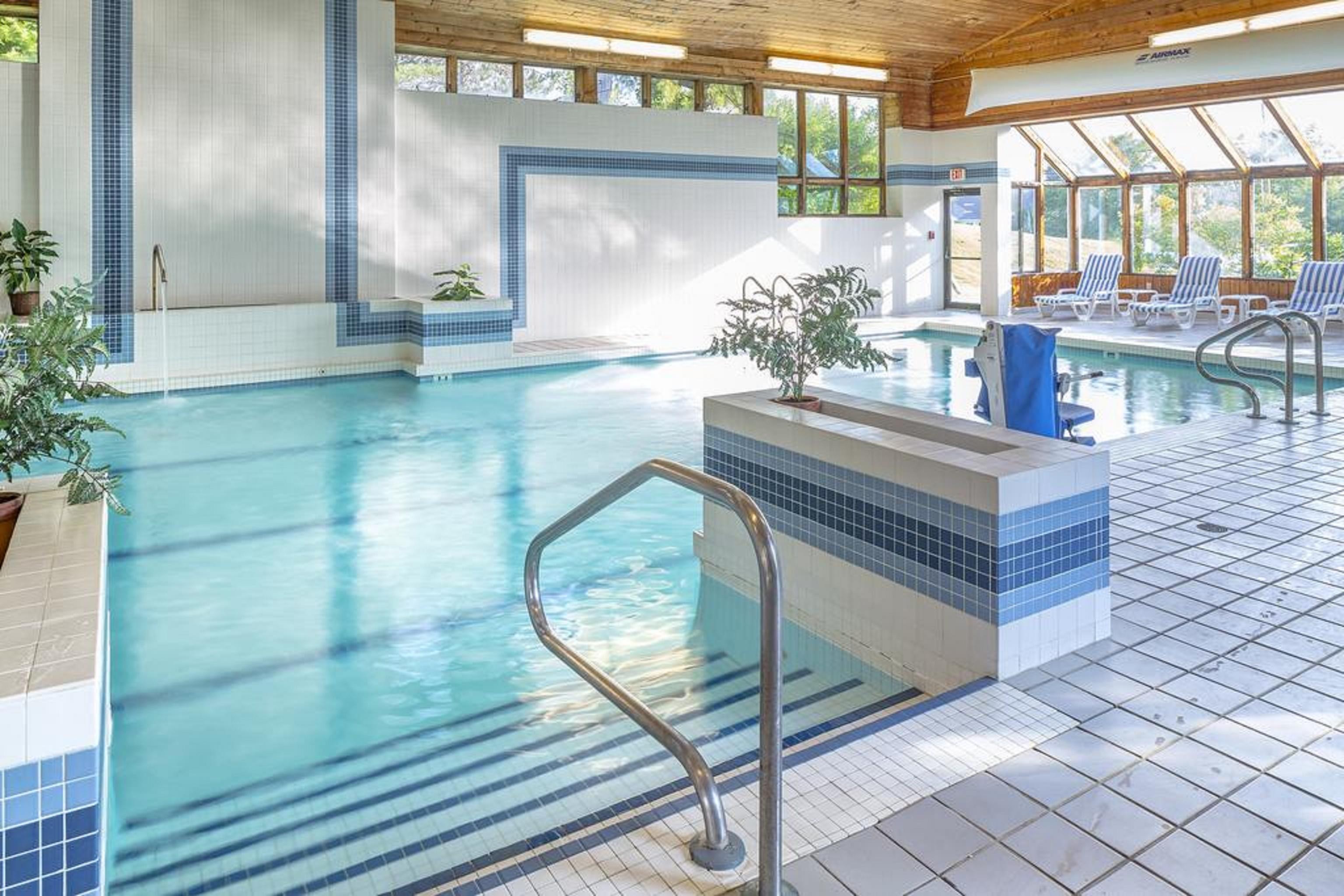 Bluebird Cady Hill Lodge Стоу Екстер'єр фото