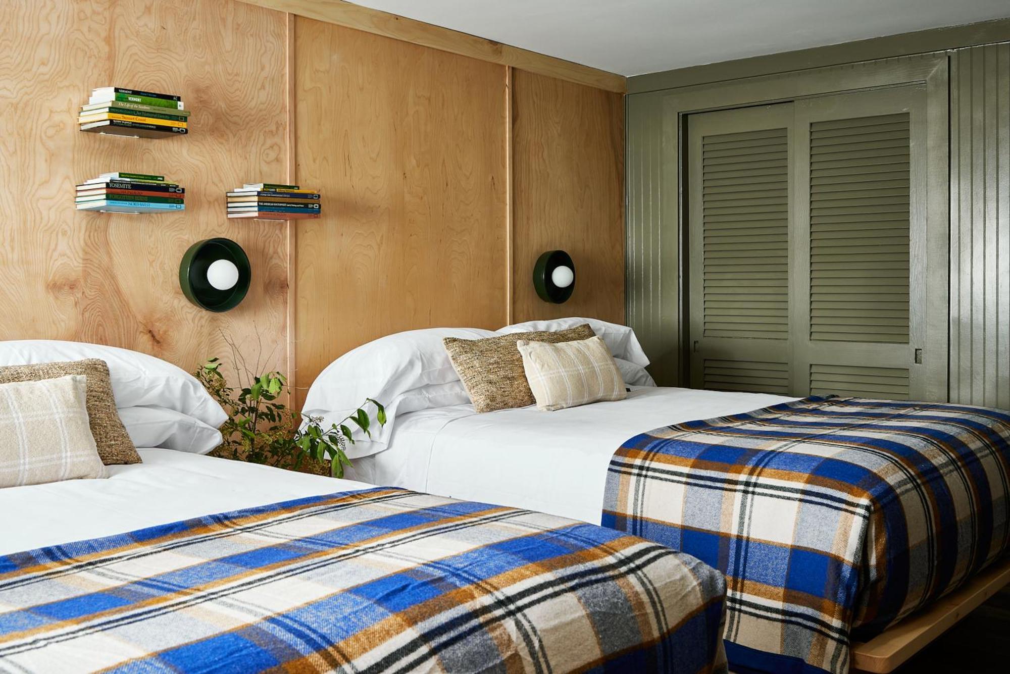 Bluebird Cady Hill Lodge Стоу Екстер'єр фото